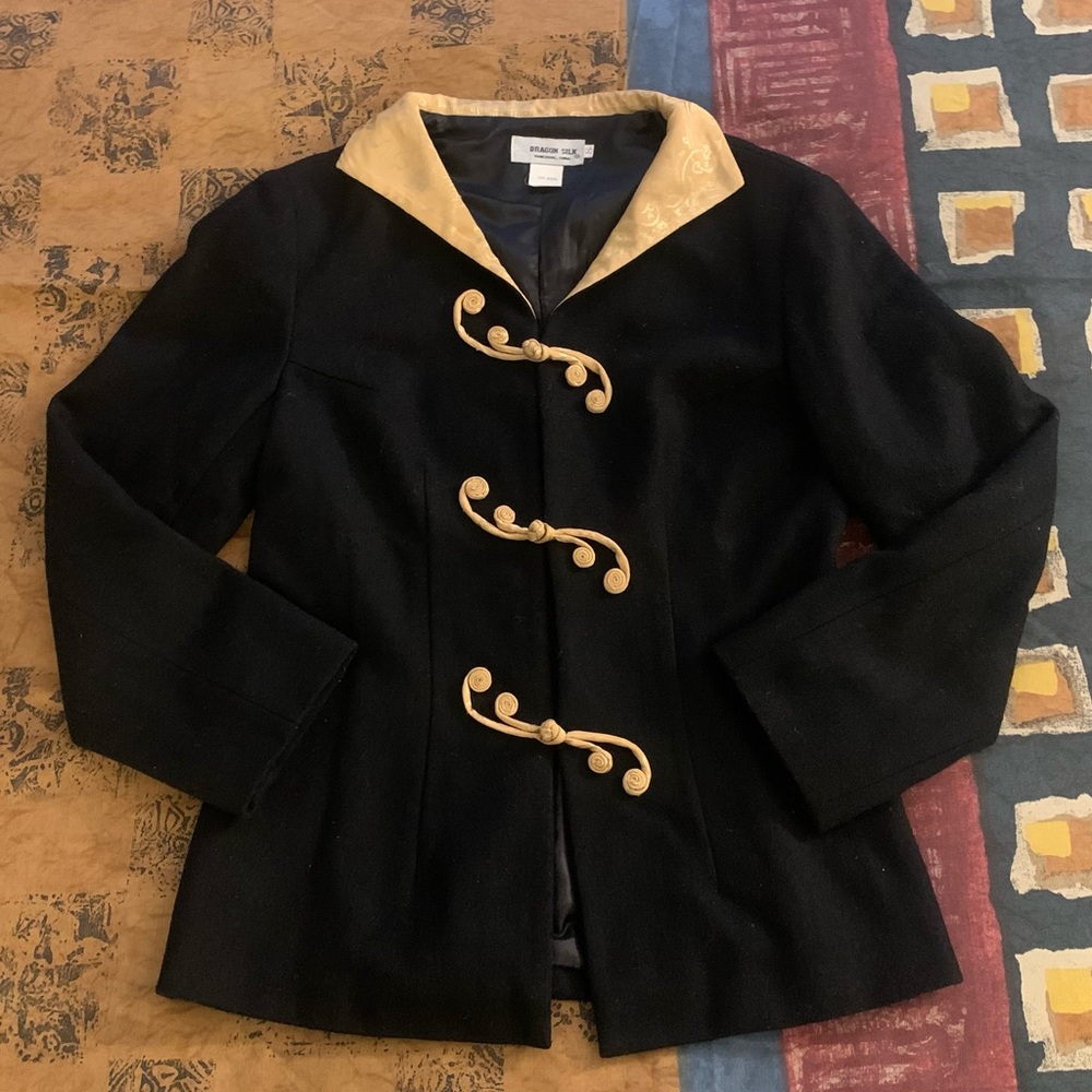 Vintage Dragon Silk wool jacket size small black & gold Hangzhou China Silk